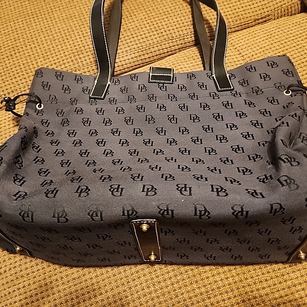 Dooney & Bourke Gray Women's Tote Bag